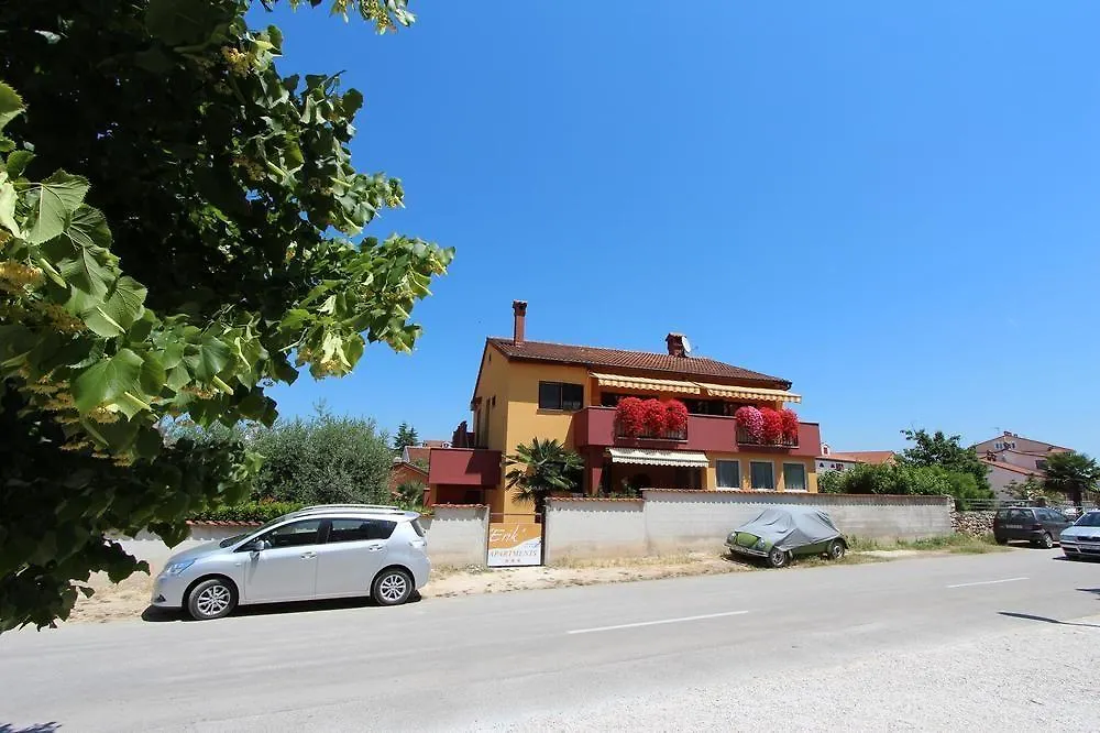krevet i doručak Apartments Erik B&B Adults Only