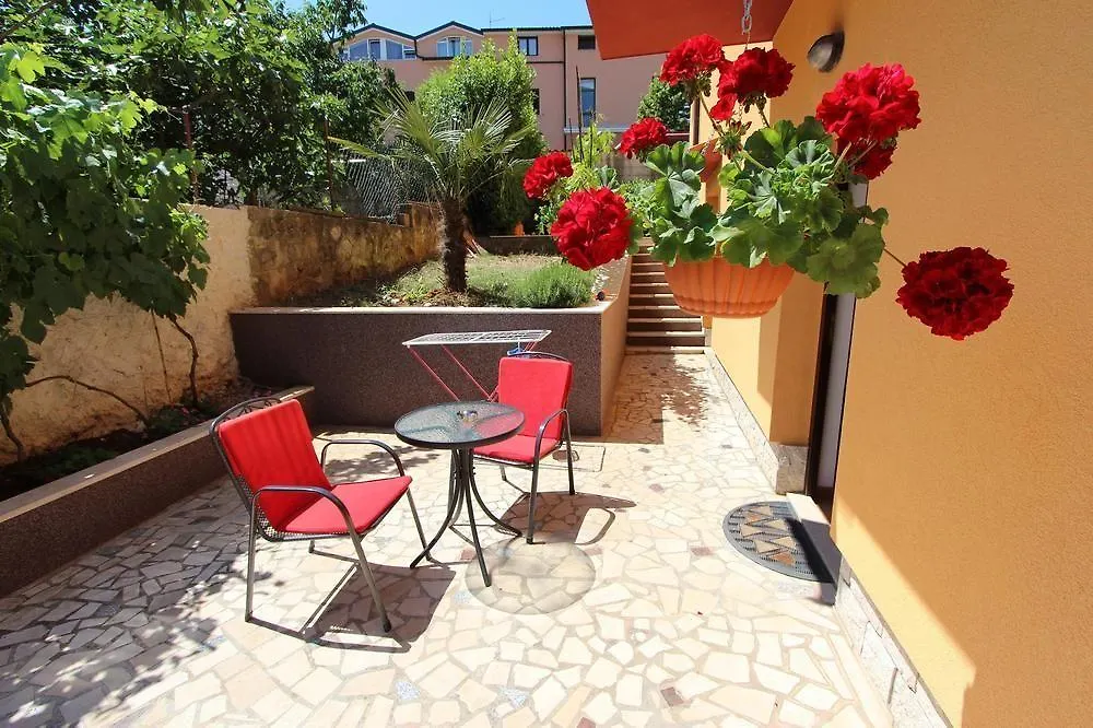 Apartments Erik B&B Adults Only krevet i doručak Rovinj