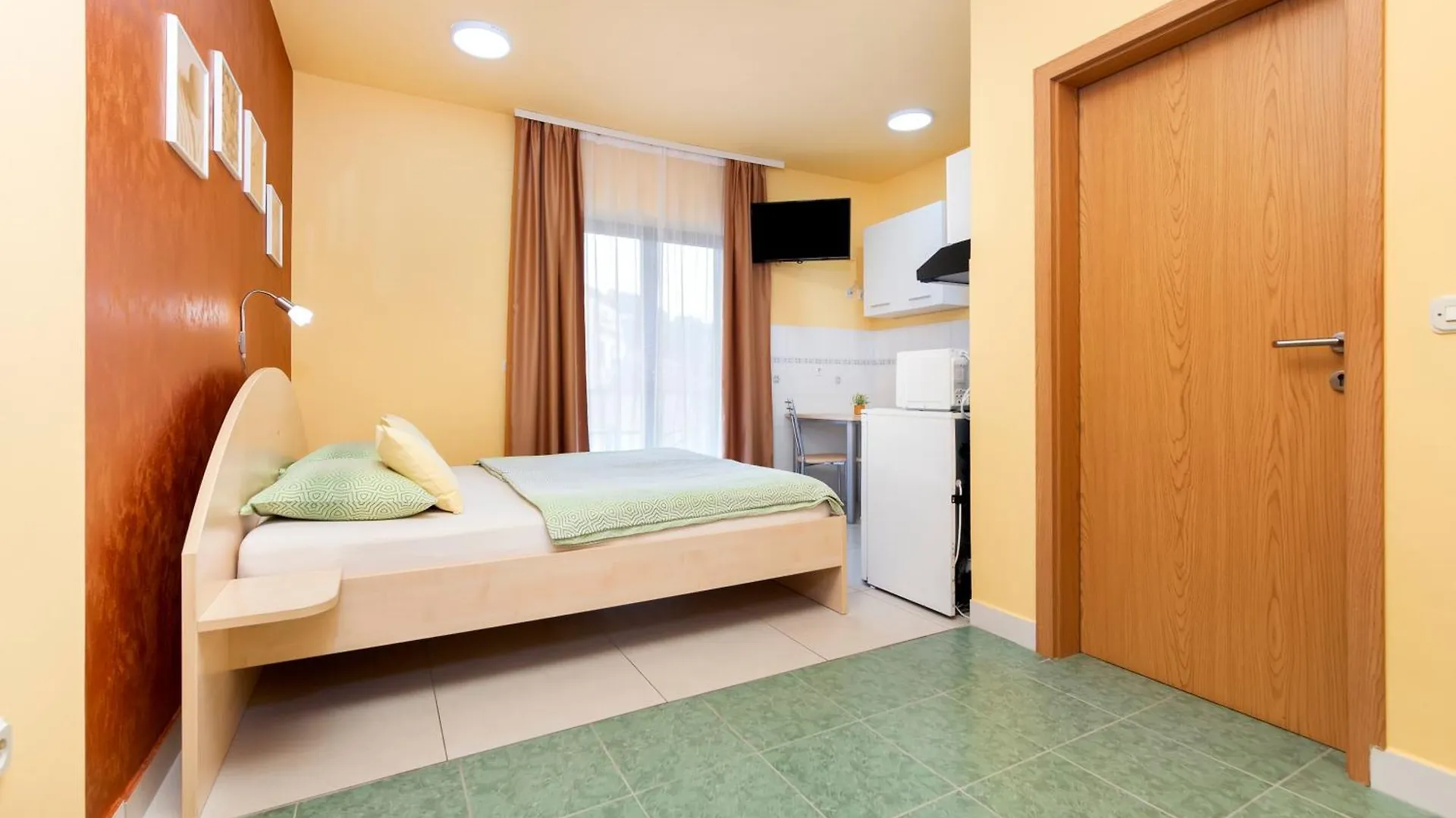 *** Couette-café Apartments Erik B&B Adults Only Rovinj Croatie