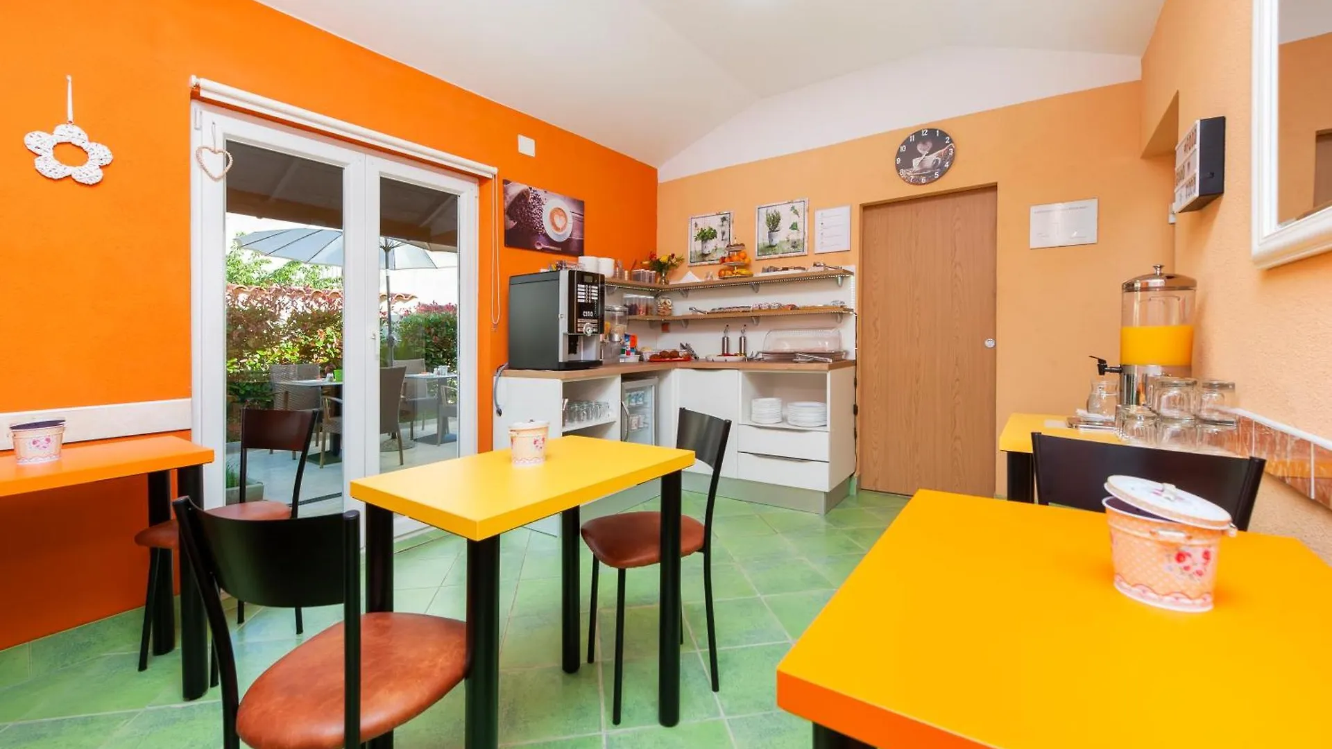 Apartments Erik B&B Adults Only Rovinj 3*,  Croatie