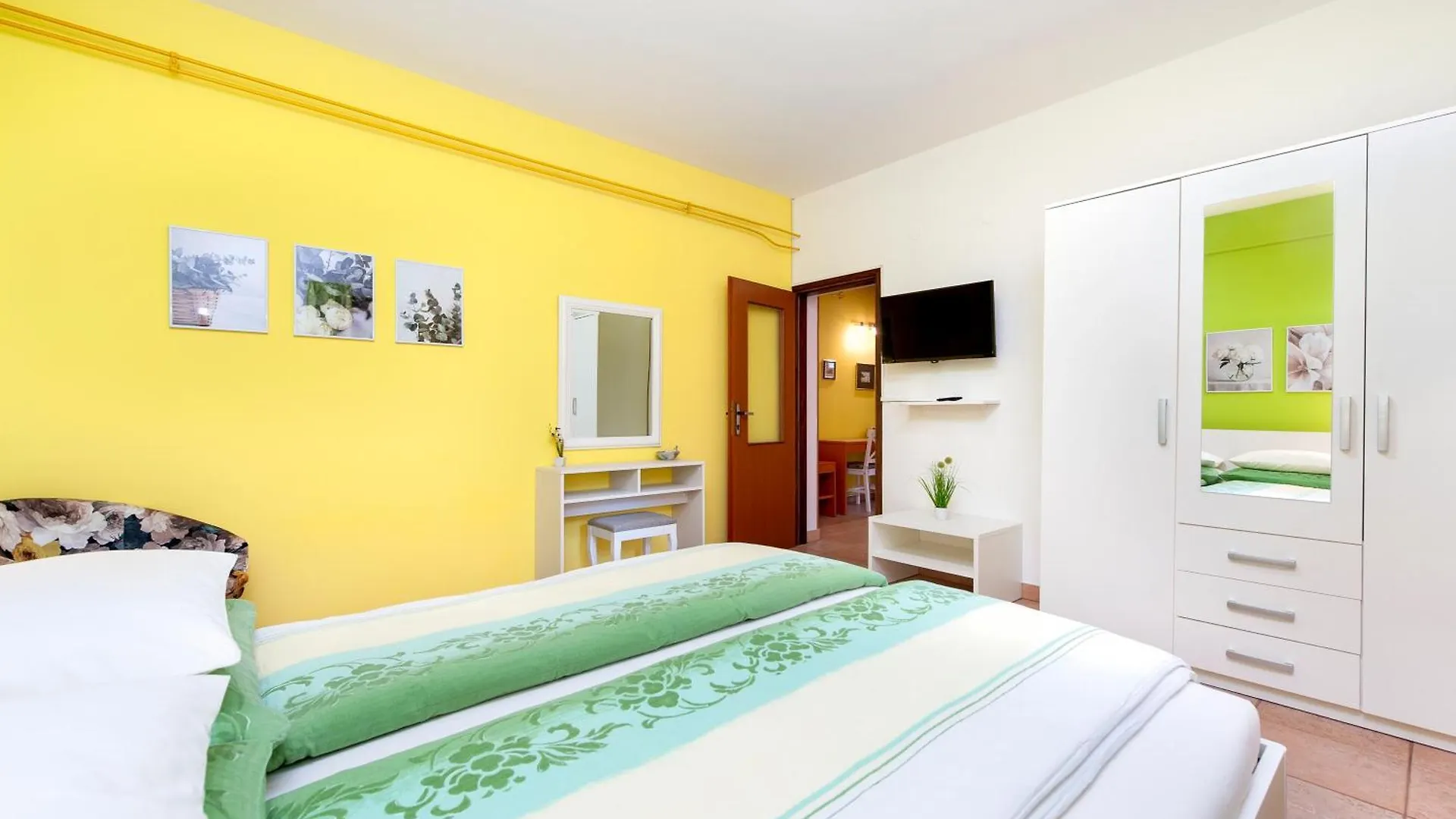 *** Oda ve Kahvaltı Apartments Erik B&B Adults Only Rovinj Hırvatistan
