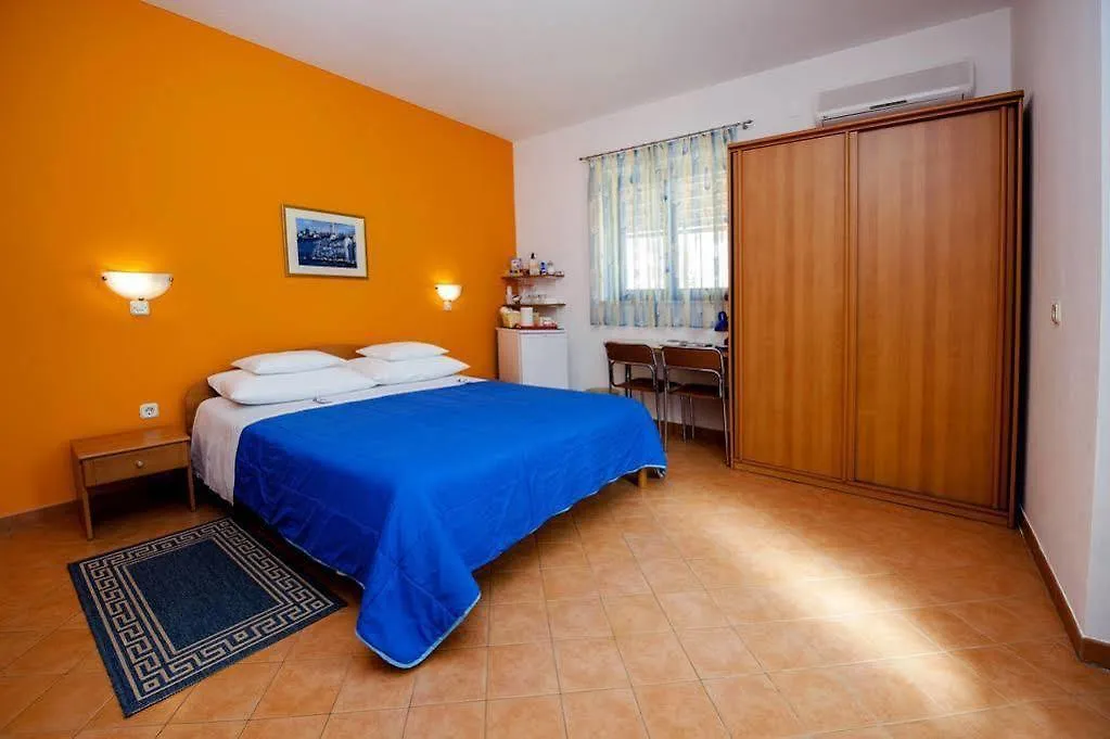 Couette-café Apartments Erik B&B Adults Only Rovinj