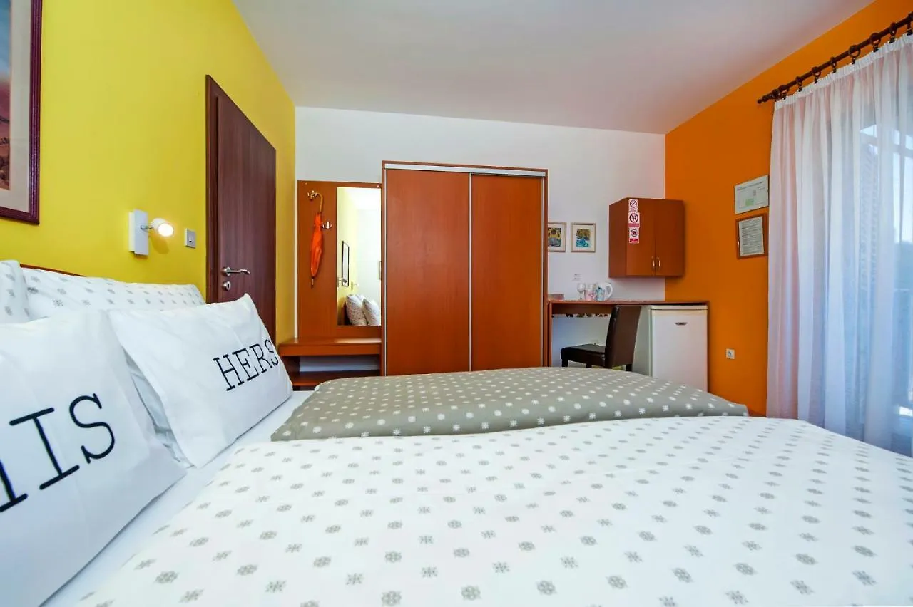 Apartments Erik B&B Adults Only Rovinj 3*,  Croatie